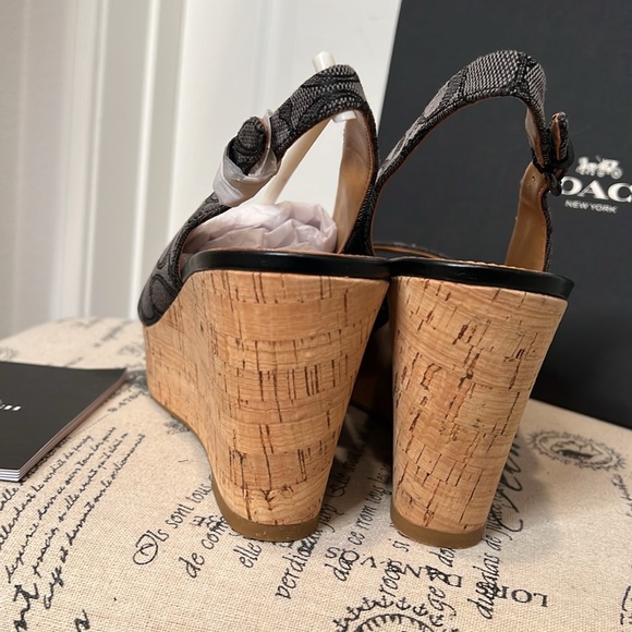 COACH Ferry Signature C Wedge Cork Heel. Jacquard Fabric.  Size 9.5 Black-Smoke - Picture 10 of 17